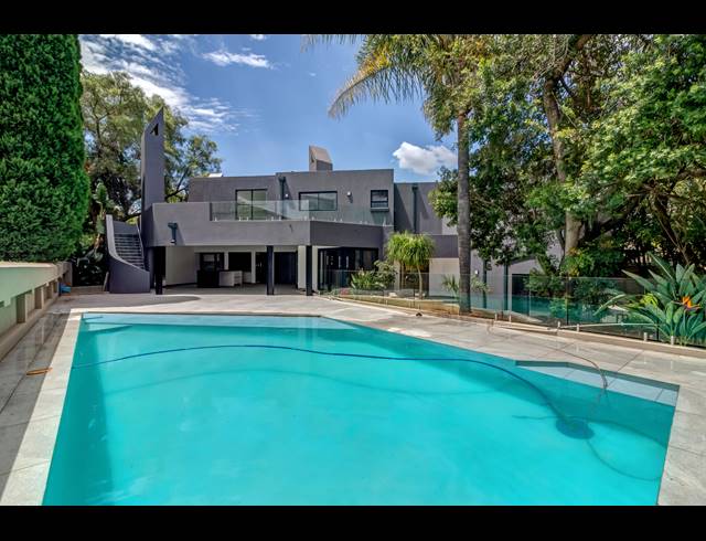 4 BEDROOM HOUSE FOR SALE IN DAINFERN GOLF ESTATE